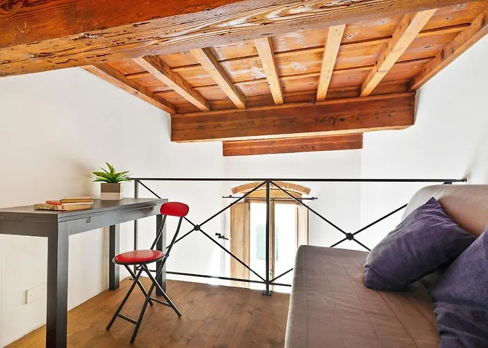 Guesthost - San Lorenzo Wooden Loft *